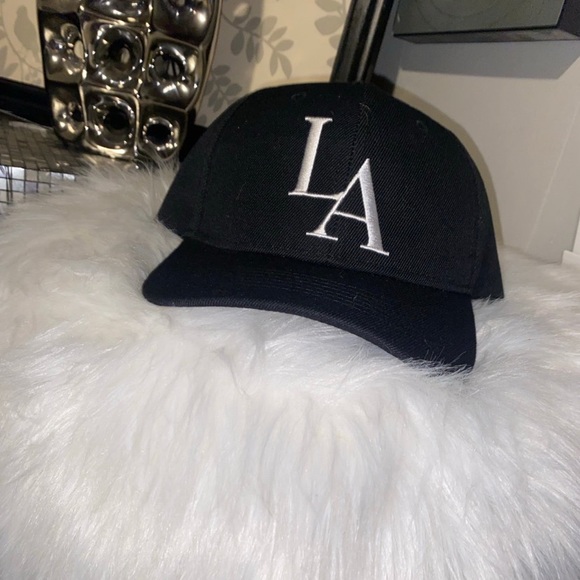 La hat - Picture 10 of 11